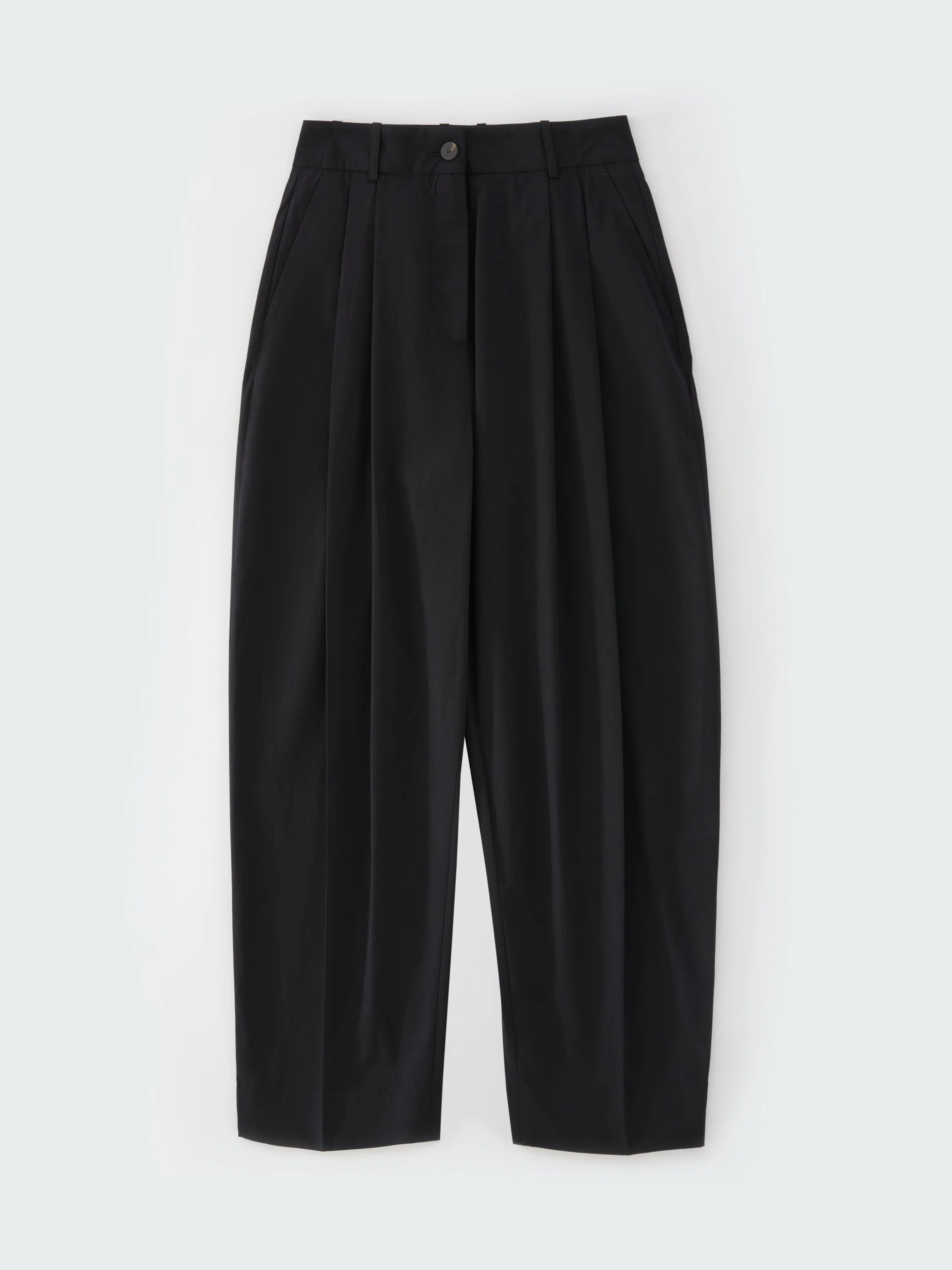 Acuna Pant in Black