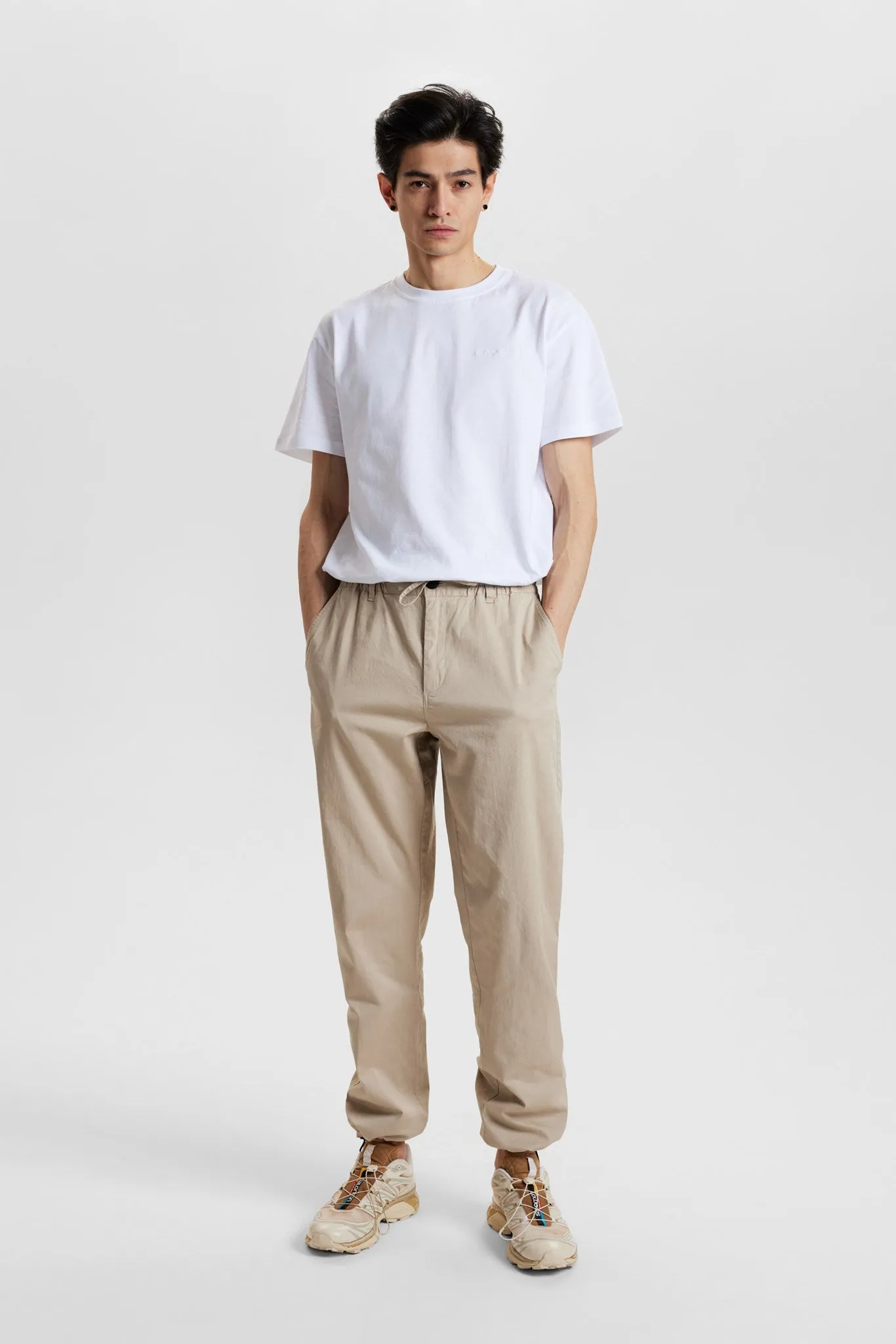 AKJAN ELASTIC PANTS - Chateau Gray