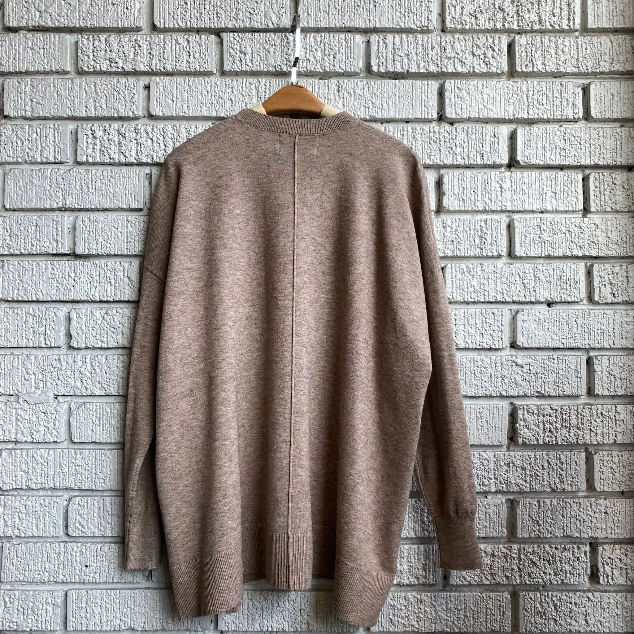 BENTE Crew Neck Sweater