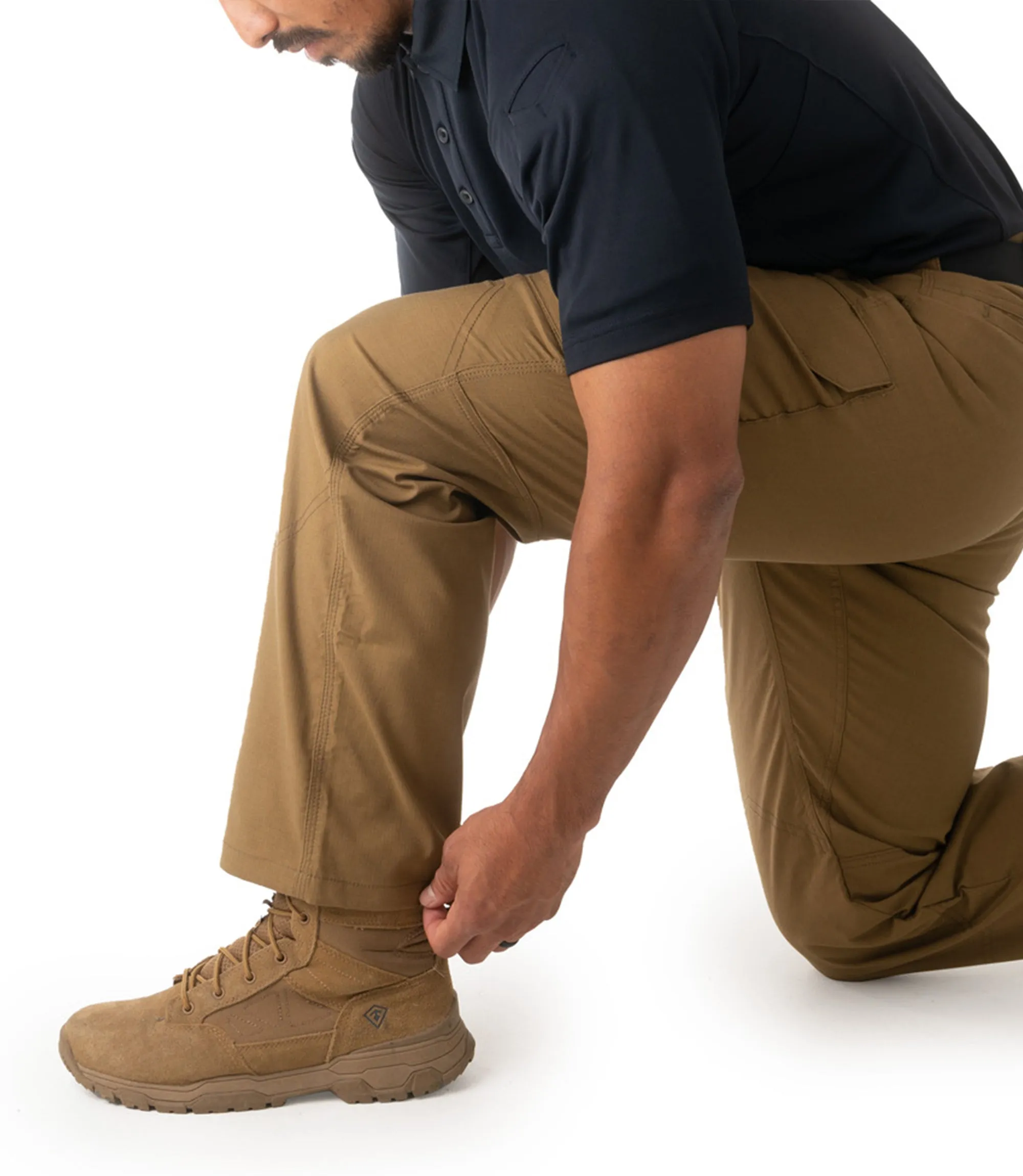 Men's V2 Tactical Pants - Coyote Brown