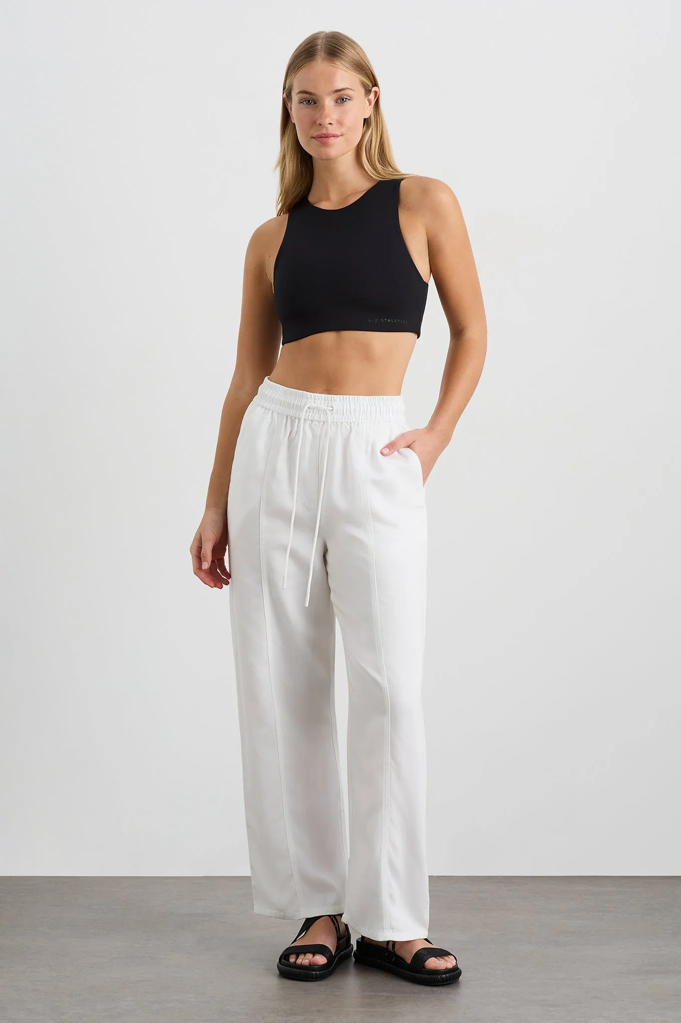 Panelled Longline Pant 512