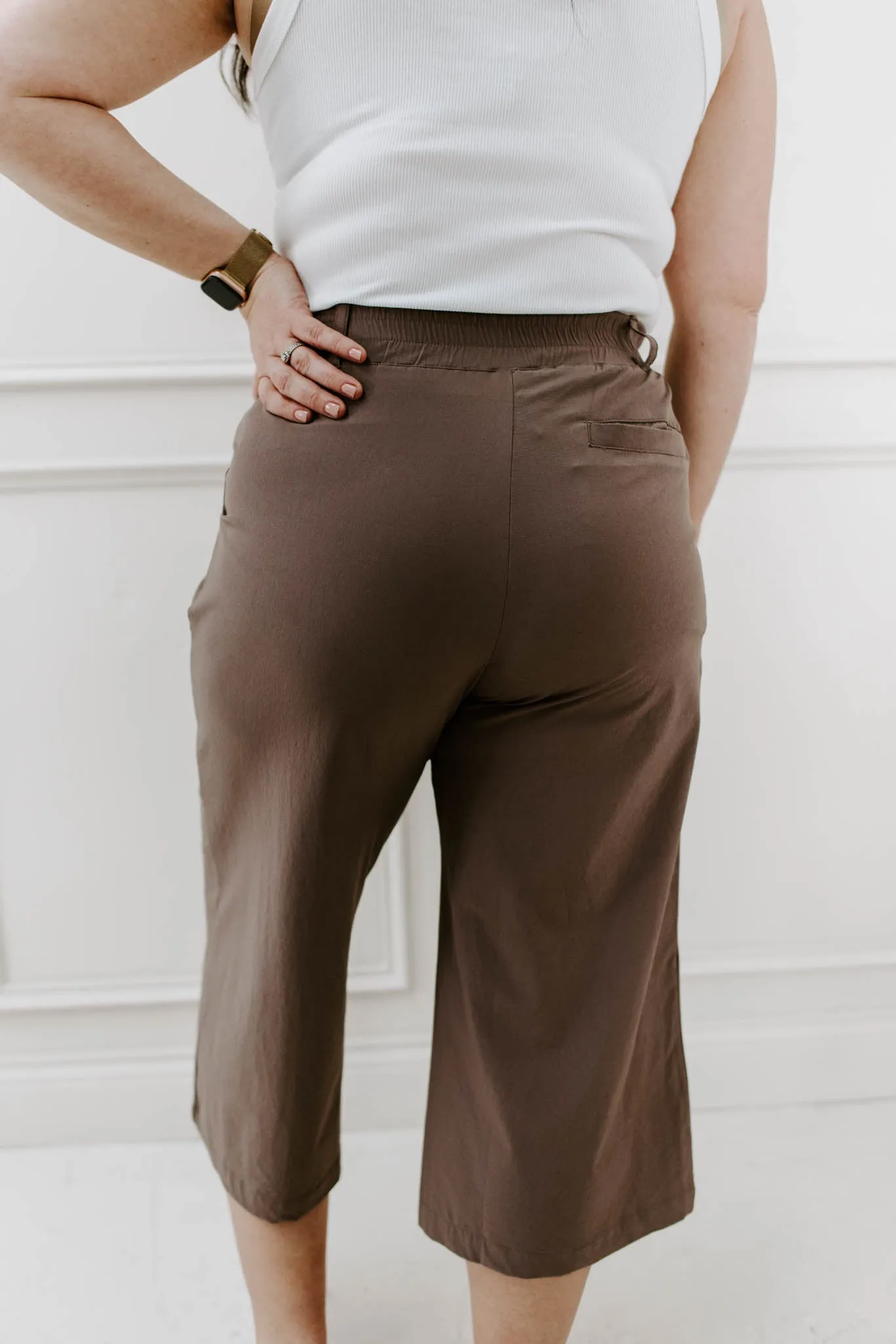 Resort Ready Tailored Capri Pants