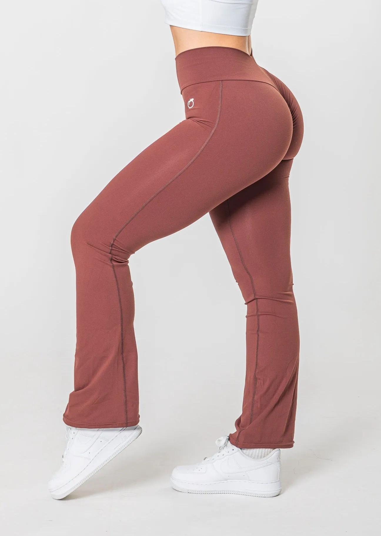 [VORBESTELLUNG] BELLA Flared Scrunch Leggings