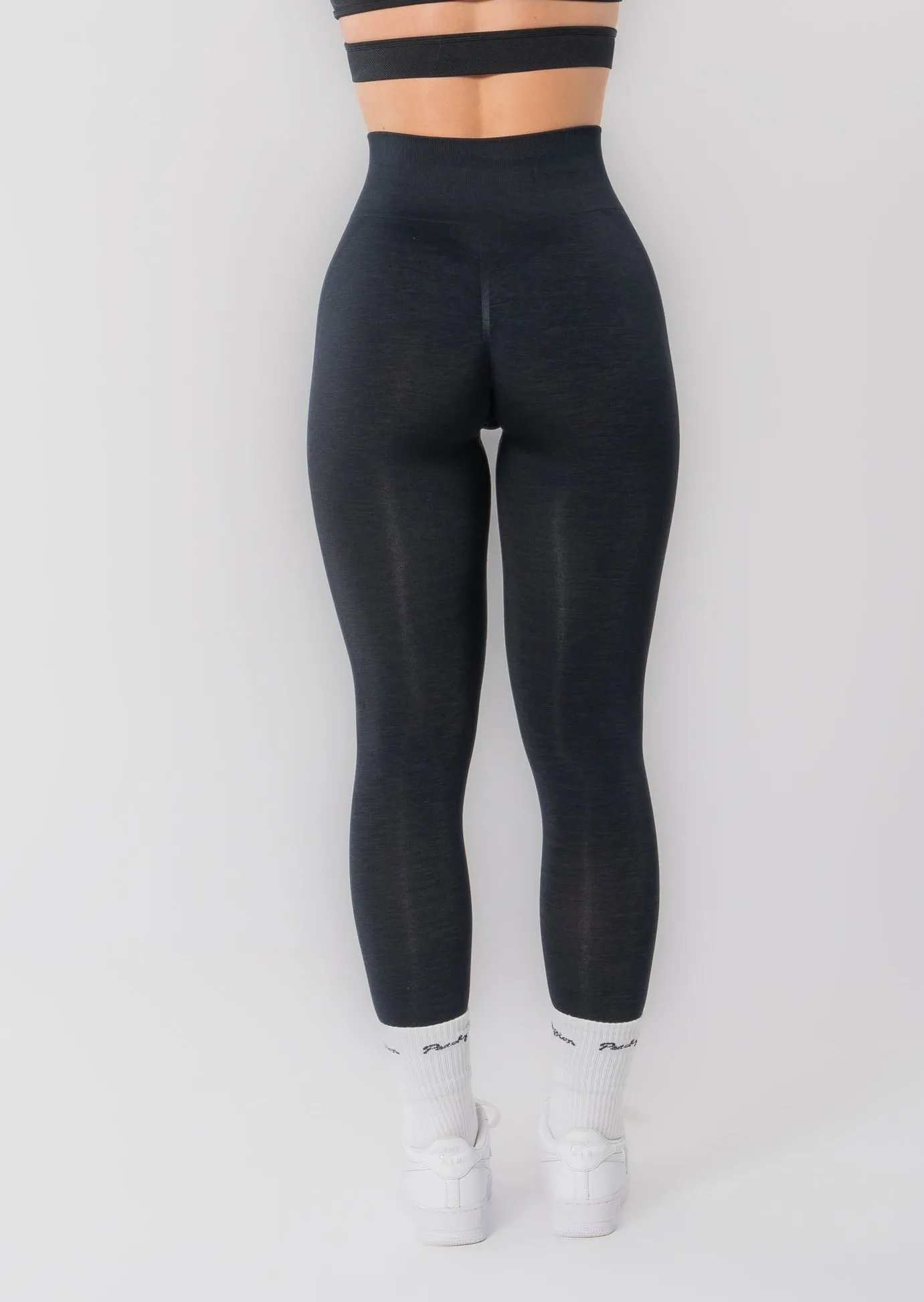 [VORBESTELLUNG] SCULPT Seamless Leggings